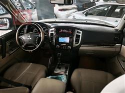 ميتسوبيشي باجيرو